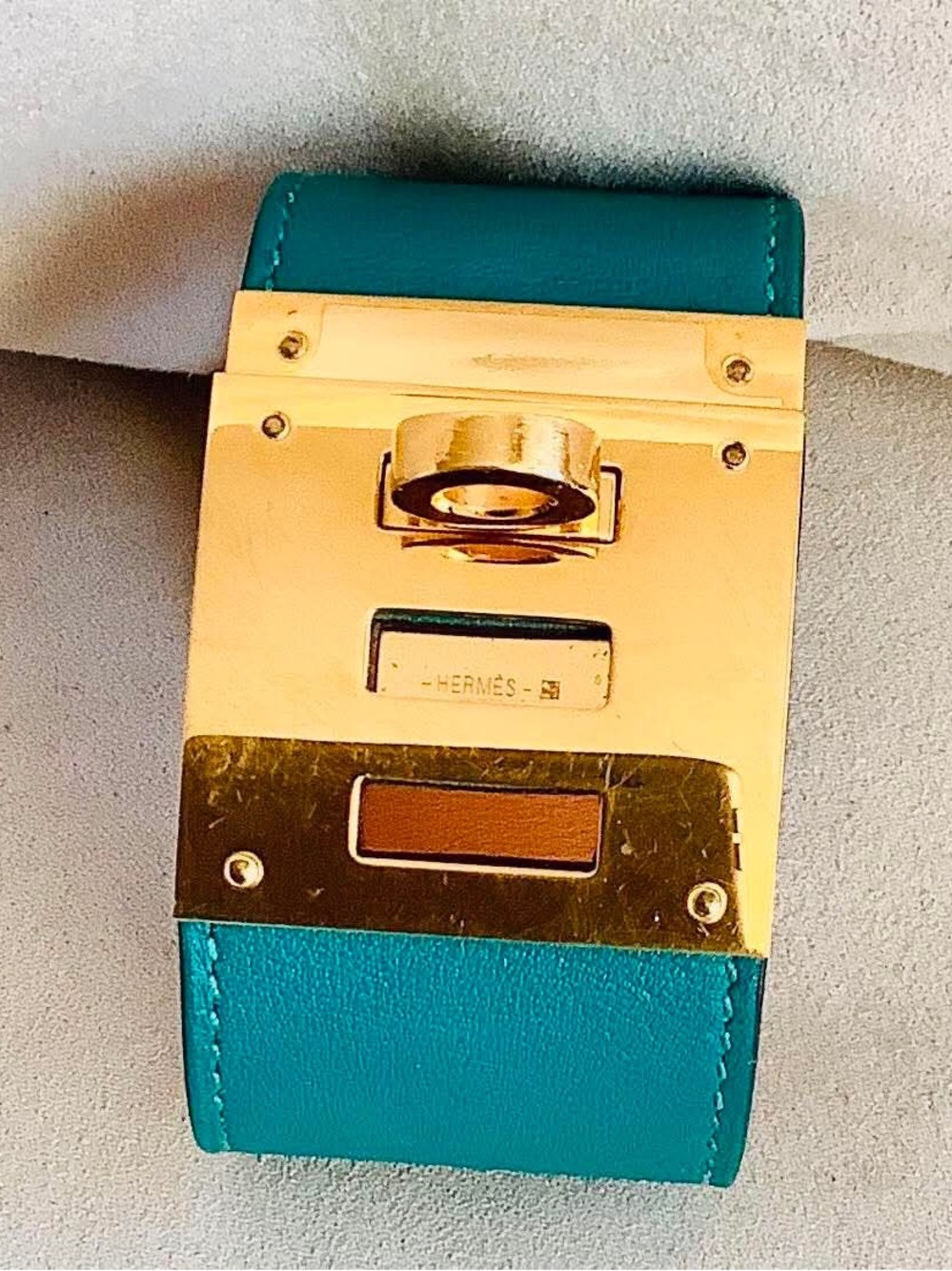 Hermes Turquoise Leather DOG Bracelet with Gold Hardware - Picture 9 of 16